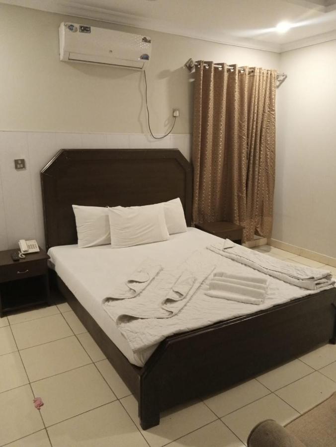 Hotel Eden Rock Rawalpindi Esterno foto