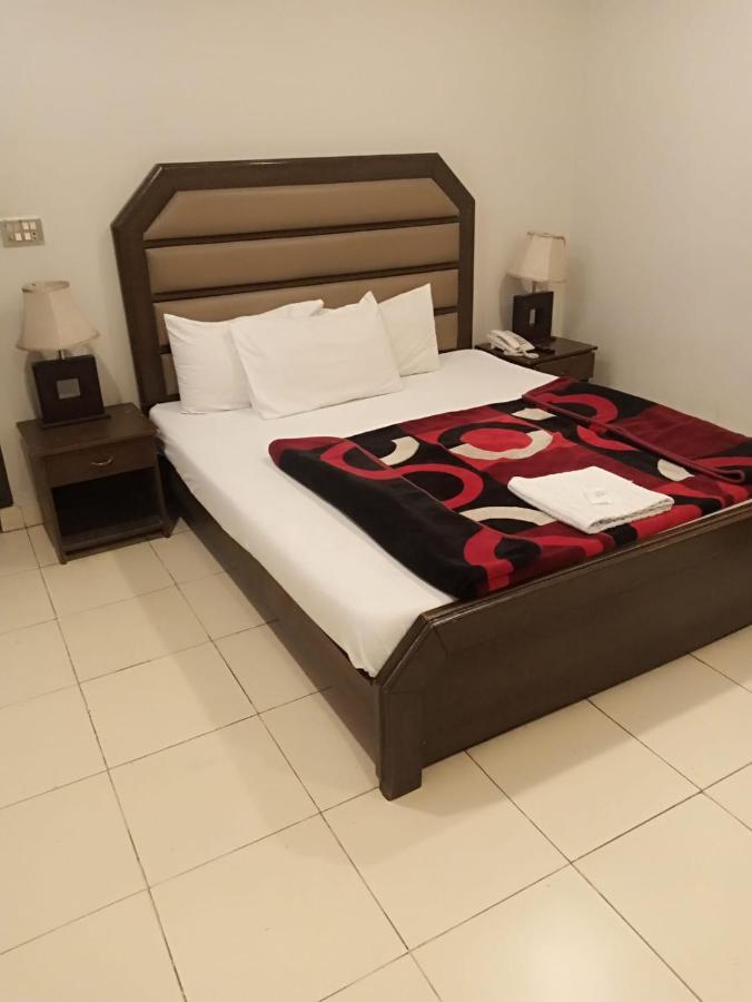 Hotel Eden Rock Rawalpindi Esterno foto